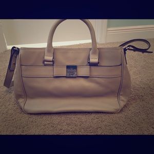 Super cute light taupe Kate spade purse